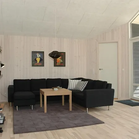 Tero - 450m From The Sea By Interhome Nyaraló
